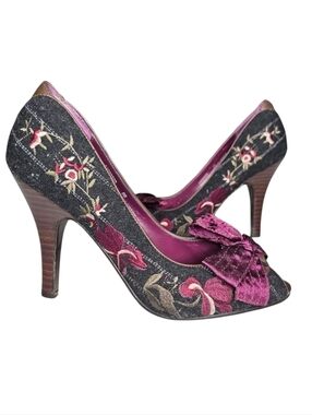 Office Siren Charcoal Pinstripe Purple Bow Peekaboo Toe Embroidered Heels size 5